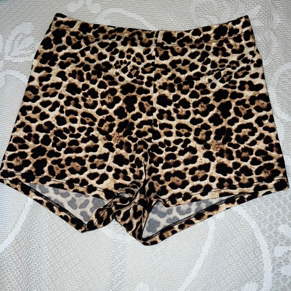 Soft cheetah shorts
